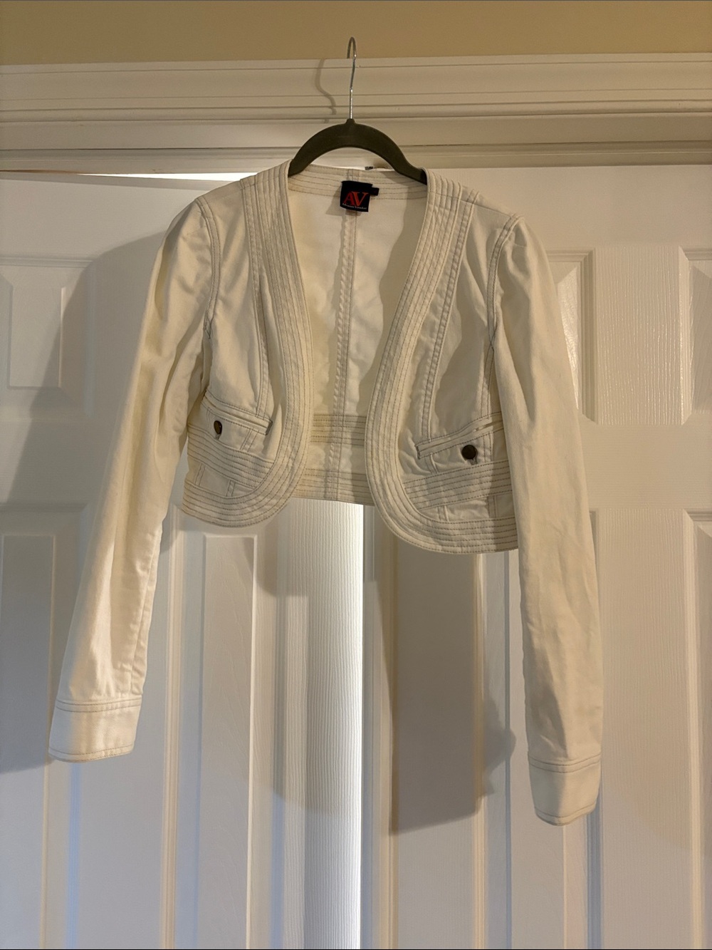 White Women's Cropped Jacket by Adrienne Vittadini